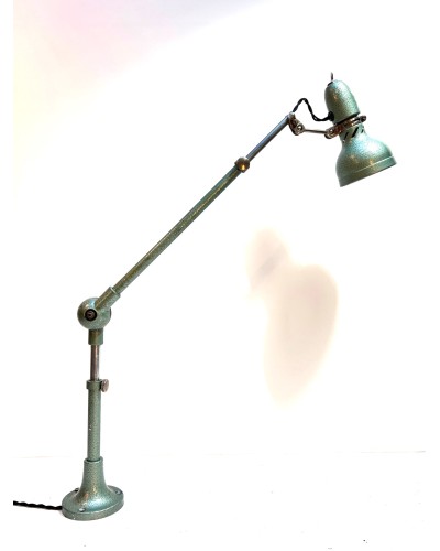 LAMPE ARTICULEE VERTE MARTELEE  de LUMINA 1960