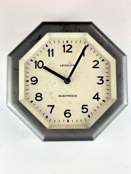 Horloge d'Atelier de marque LEPAUTE  1940 - 1950  ref lepaute1